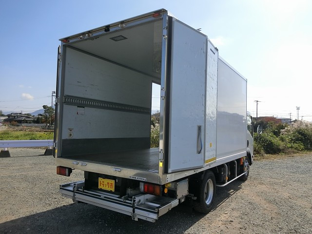 いすゞ エルフ 小型 アルミバン TPG-NPR85YN(96153) 11枚目