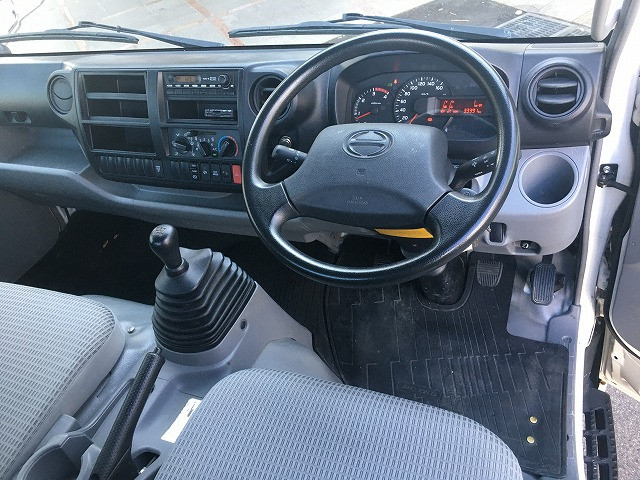 日野 デュトロ 小型 平ボディ TKG-XZU700M(96152) 36枚目