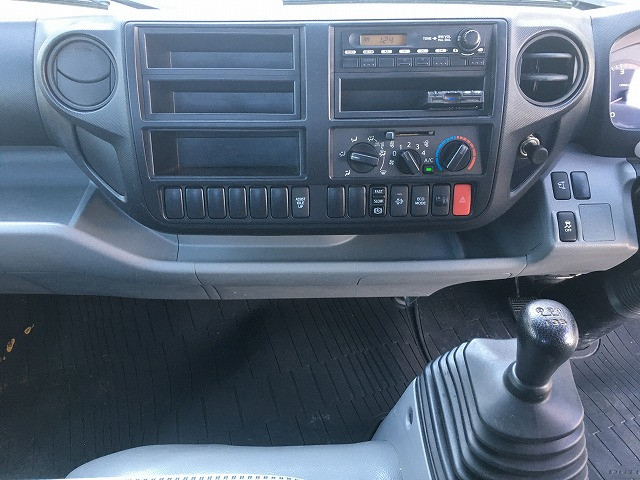 日野 デュトロ 小型 平ボディ TKG-XZU700M(96152) 38枚目