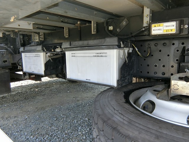 いすゞ エルフ 小型 アルミバン TPG-NPR85YN(96153) 27枚目