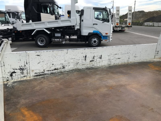 三菱ふそう キャンター 小型 土砂ダンプ TKG-FBA30(96156) 26枚目