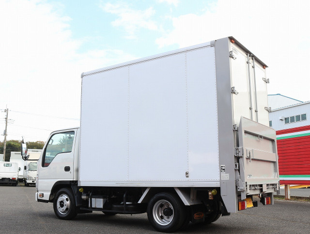 いすゞ エルフ 小型 アルミバン TRG-NJR85AN(96158) 7枚目