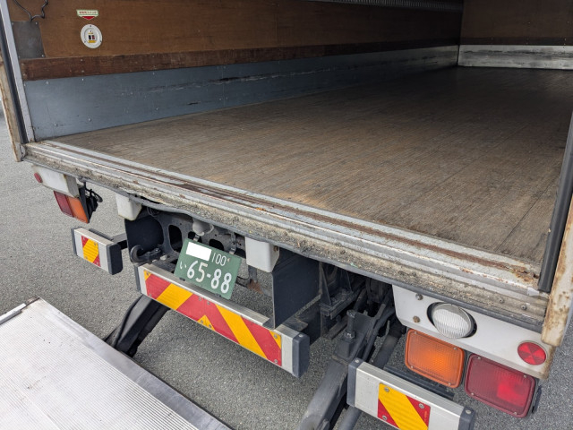 いすゞ フォワード 中型 アルミバン TKG-FRR90S2(96165) 10枚目