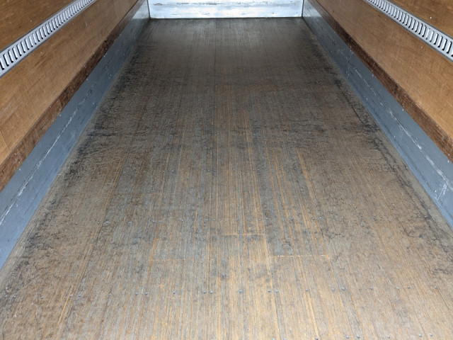 いすゞ フォワード 中型 アルミバン TKG-FRR90S2(96165) 13枚目