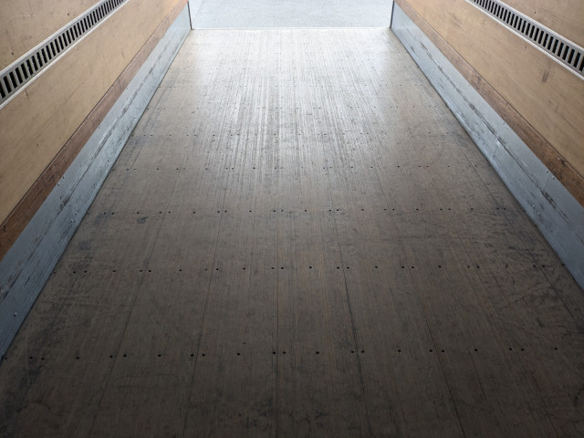 いすゞ フォワード 中型 アルミバン TKG-FRR90S2(96165) 17枚目