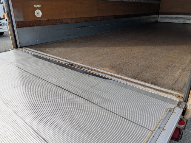 いすゞ フォワード 中型 アルミバン TKG-FRR90S2(96165) 27枚目