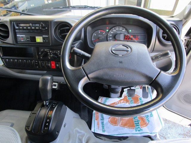 日野 デュトロ 小型 アルミバン TKG-XZC645M(96169) 25枚目