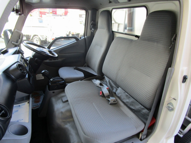 日野 デュトロ 小型 アルミバン TKG-XZC645M(96169) 32枚目