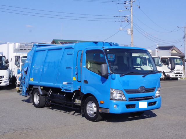 日野 デュトロ 小型 塵芥車（プレス式） TKG-XZU710M(96172) 2枚目