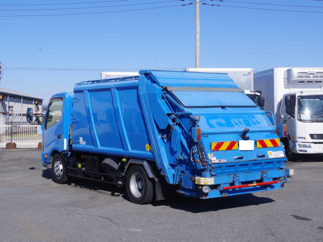 日野 デュトロ 小型 塵芥車（プレス式） TKG-XZU710M(96172) 3枚目