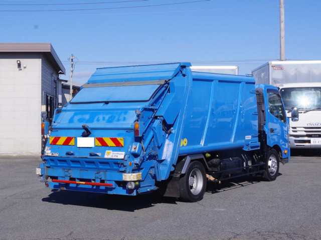 日野 デュトロ 小型 塵芥車（プレス式） TKG-XZU710M(96172) 4枚目