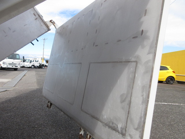 三菱ふそう ファイター 中型 土砂ダンプ TKG-FK62FY(96178) 17枚目