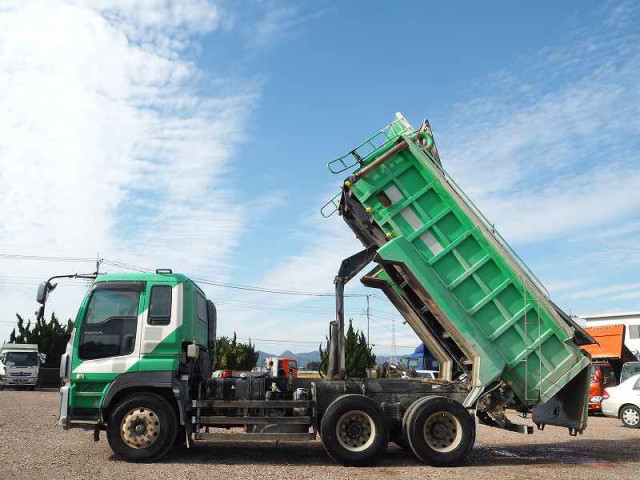 いすゞ ギガ 大型 土砂ダンプ QKG-CXZ77AT(96180) 10枚目