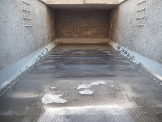 いすゞ ギガ 大型 土砂ダンプ QKG-CXZ77AT(96180) 31枚目