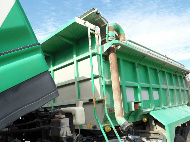 いすゞ ギガ 大型 土砂ダンプ QKG-CXZ77AT(96180) 40枚目