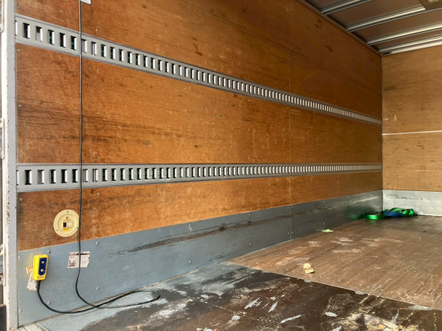 いすゞ エルフ 小型 アルミバン TKG-NMR85AN(96183) 7枚目