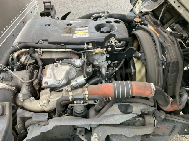 いすゞ エルフ 小型 アルミバン TKG-NMR85AN(96183) 19枚目