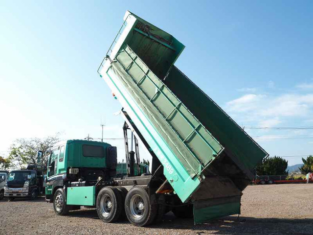 いすゞ ギガ 大型 土砂ダンプ QKG-CXZ77AT(96189) 14枚目
