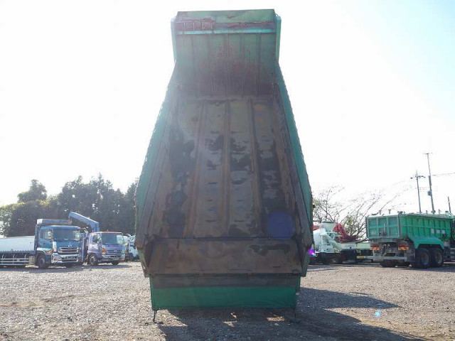 いすゞ ギガ 大型 土砂ダンプ QKG-CXZ77AT(96189) 15枚目