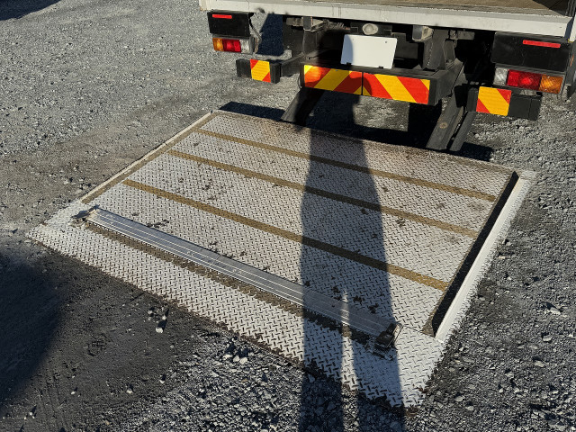 三菱ふそう キャンター 小型 アルミバン TKG-FEB50(96192) 6枚目