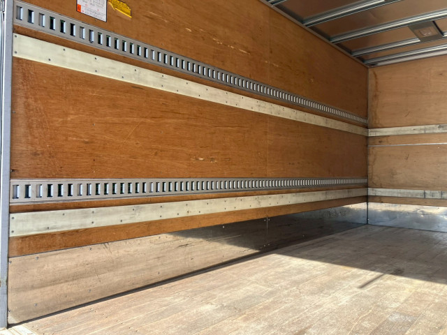 いすゞ エルフ 小型 アルミバン TKG-NMR85AN(96193) 7枚目