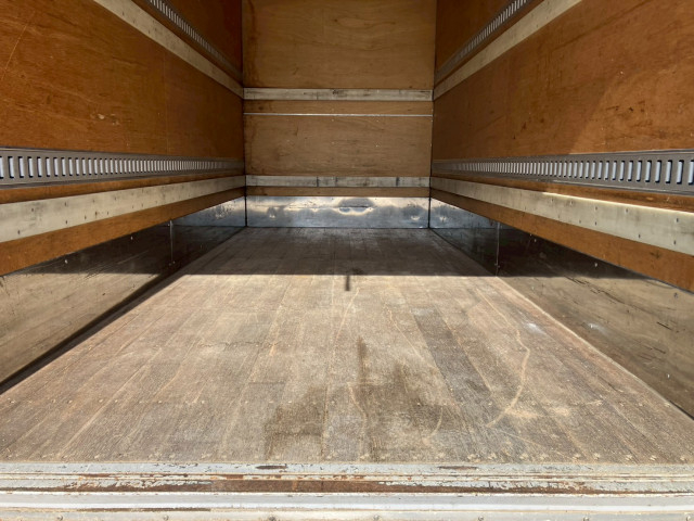 いすゞ エルフ 小型 アルミバン TKG-NMR85AN(96193) 11枚目