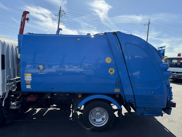 いすゞ エルフ 小型 塵芥車（プレス式） TKG-NMR85AN(96194) 7枚目