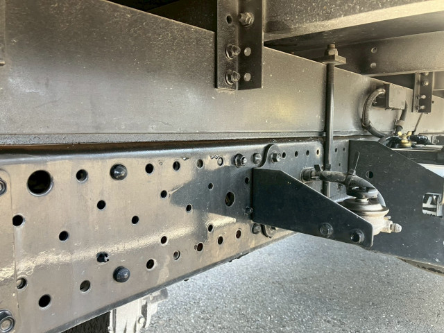 いすゞ エルフ 小型 アルミバン TKG-NMR85AN(96193) 22枚目