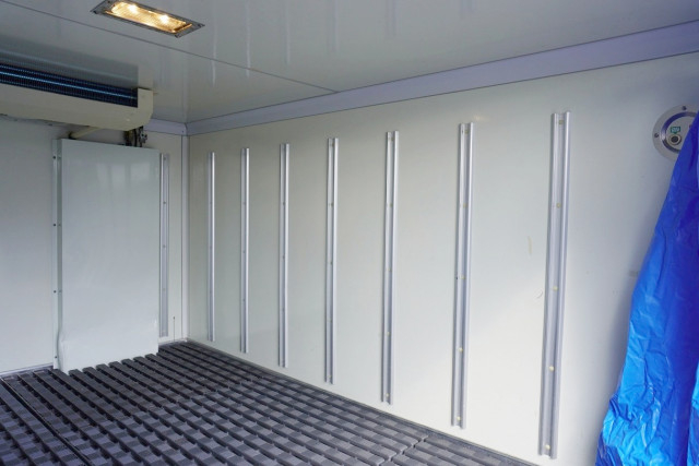 マツダ ボンゴ 小型 冷凍冷蔵バン ABF-SKP2T(96198) 19枚目