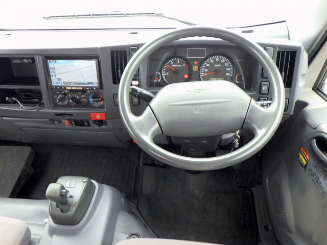 日産自動車 アトラス 小型 クレーン付き TKG-APR85AR(96200) 18枚目