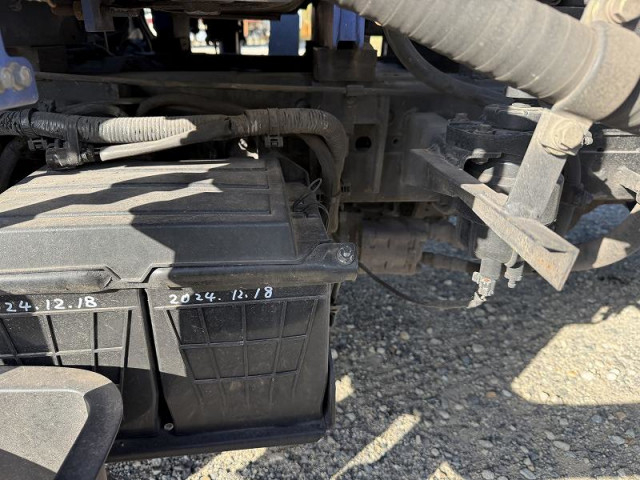 日野 デュトロ 小型 クレーン付き TKG-XZU650M(96201) 37枚目