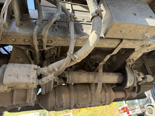 日野 デュトロ 小型 クレーン付き TKG-XZU650M(96201) 40枚目