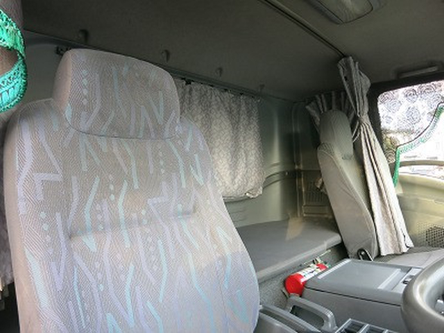 いすゞ フォワード 中型 平ボディ TKG-FRR90T2(96204) 24枚目