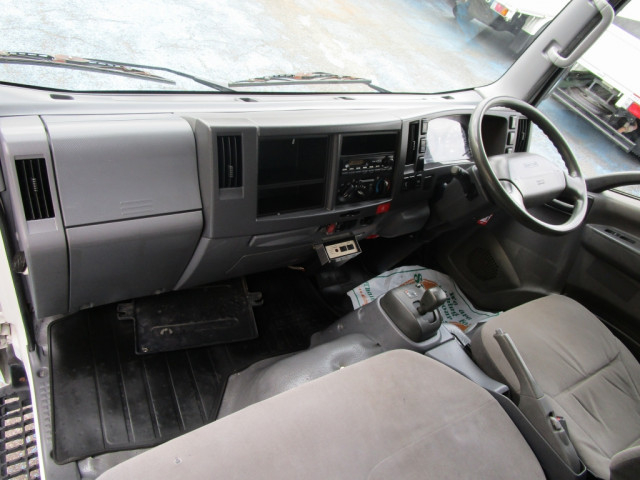 いすゞ エルフ 小型 アルミバン TKG-NLR85N(96209) 31枚目