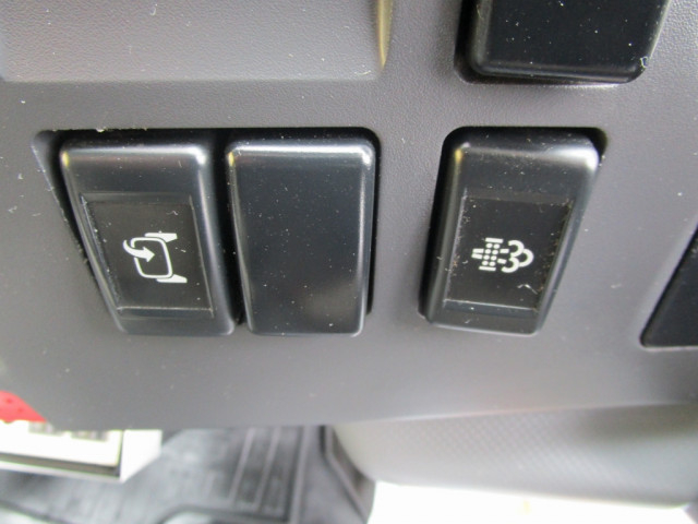 いすゞ エルフ 小型 アルミバン TKG-NLR85N(96209) 33枚目