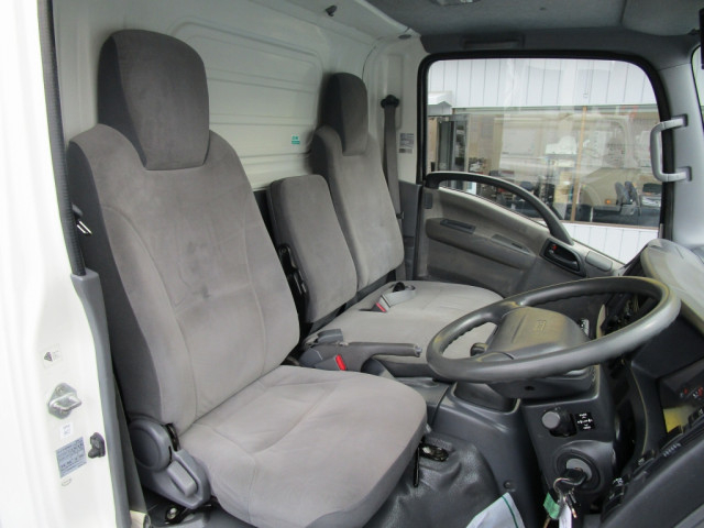 いすゞ エルフ 小型 アルミバン TKG-NLR85N(96210) 6枚目