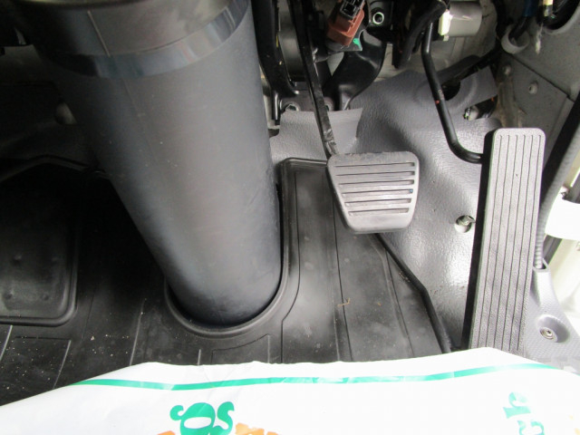 いすゞ エルフ 小型 アルミバン TKG-NLR85N(96210) 28枚目