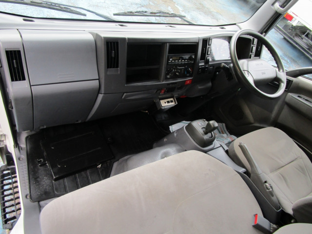 いすゞ エルフ 小型 アルミバン TKG-NLR85N(96210) 32枚目