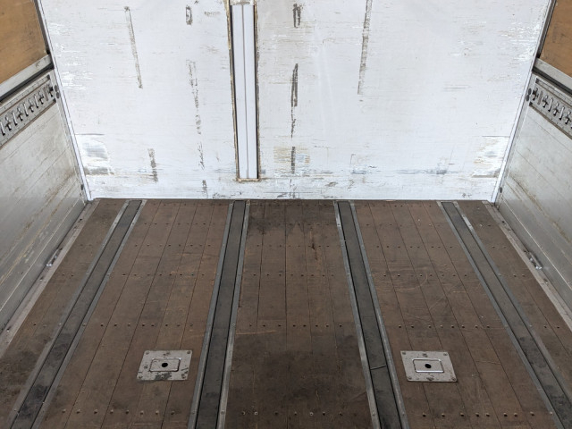 いすゞ ギガ 大型 アルミウィング LKG-CYJ77A(96213) 23枚目