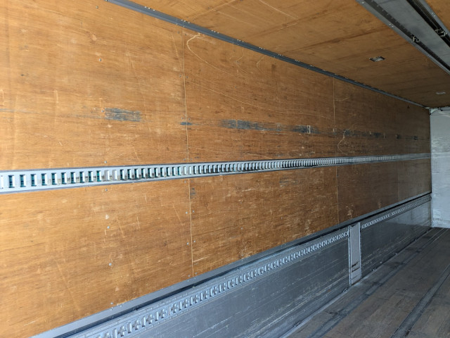 いすゞ ギガ 大型 アルミウィング LKG-CYJ77A(96213) 28枚目