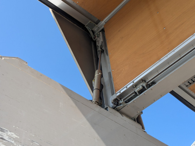 いすゞ ギガ 大型 アルミウィング LKG-CYJ77A(96213) 32枚目