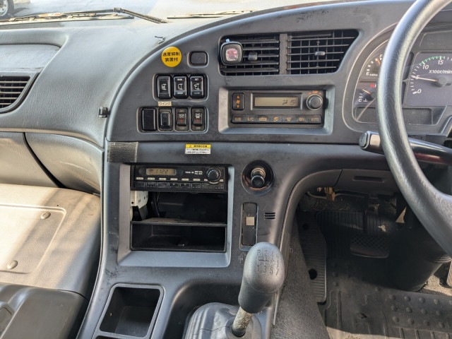 いすゞ ギガ 大型 アルミウィング LKG-CYJ77A(96213) 36枚目