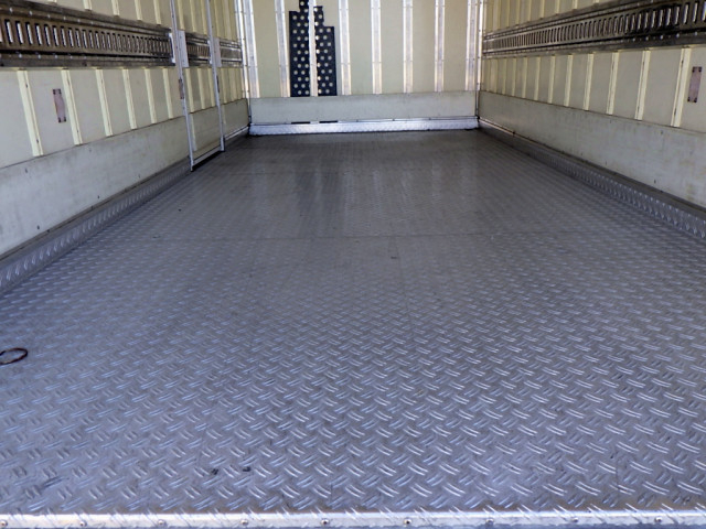 いすゞ エルフ 小型 冷凍冷蔵バン TKG-NPR85AN(96216) 11枚目