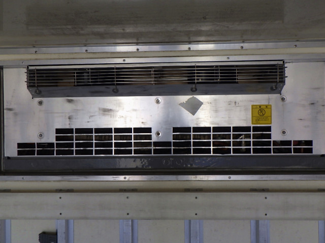 いすゞ エルフ 小型 冷凍冷蔵バン TKG-NPR85AN(96216) 13枚目