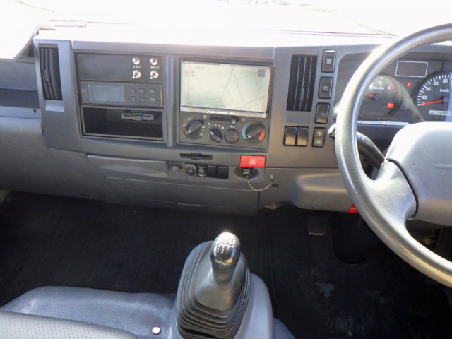 いすゞ エルフ 小型 冷凍冷蔵バン TKG-NPR85AN(96216) 17枚目