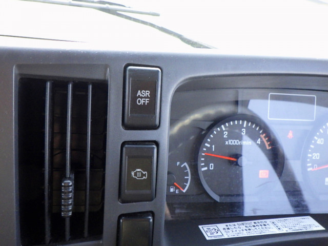 いすゞ エルフ 小型 冷凍冷蔵バン TKG-NPR85AN(96216) 30枚目