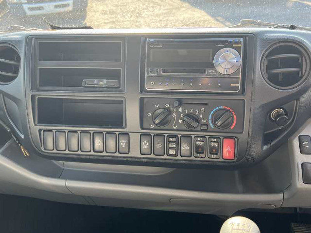 日野 デュトロ 小型 クレーン付き TKG-XZU720M(96218) 46枚目