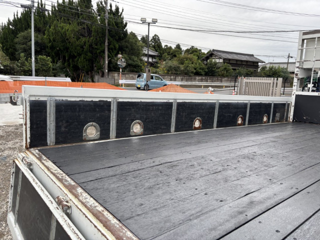 いすゞ フォワード 小型 クレーン付き SKG-FRR90S2(96221) 10枚目