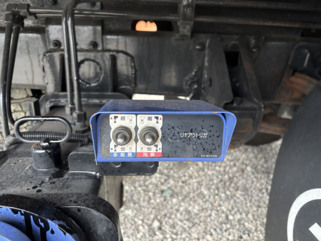 いすゞ フォワード 小型 クレーン付き SKG-FRR90S2(96221) 23枚目