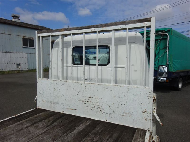 日野 デュトロ 小型 平ボディ SKG-XZU650M(96223) 16枚目